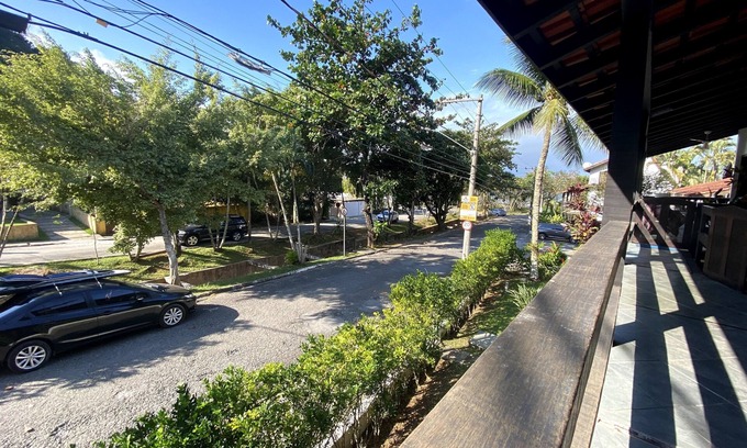 Guaeca Ski Chalet | Guaecá Beach 4 People - gated community, 20 meters from the beach