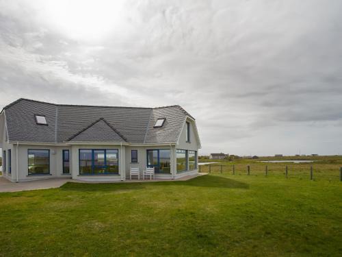 Eochar House | Gualan Sands