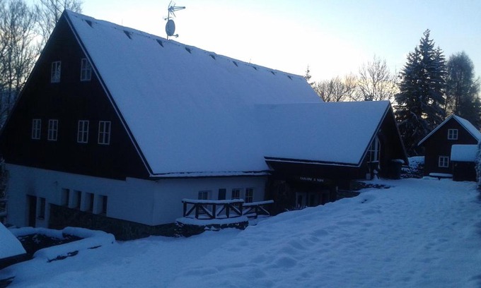 Destne House | Guest House U Supa
