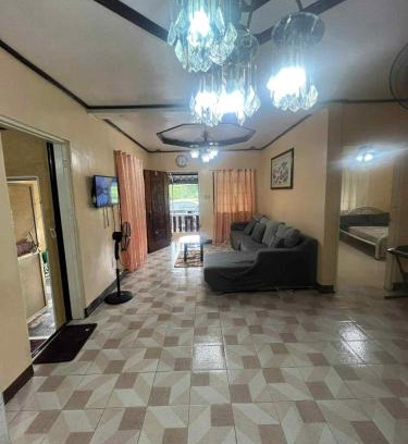 Tayabas City Apartment | GUEST HOUSE at Tayabas Quezon!