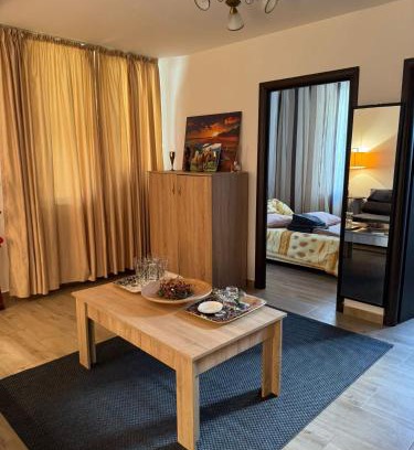 Otopeni House | Guest house