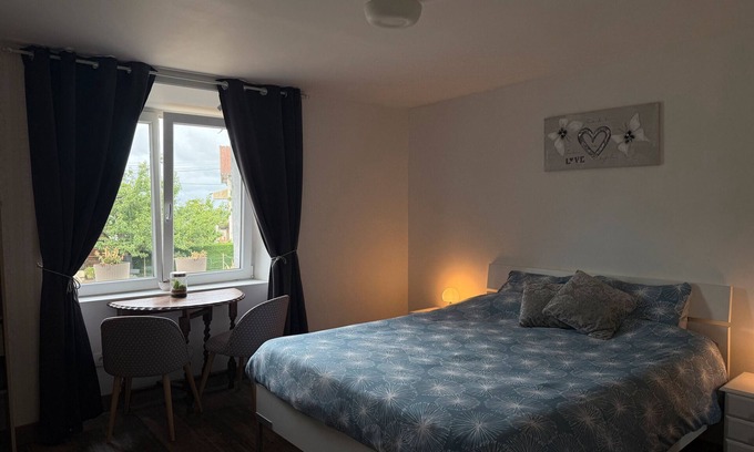 Champsac Bed & Breakfast | Guest Room "À La Ferme" with Shared Pool, Shared Terrace and Wi-Fi