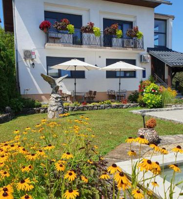Slunj House | Guesthouse Vila