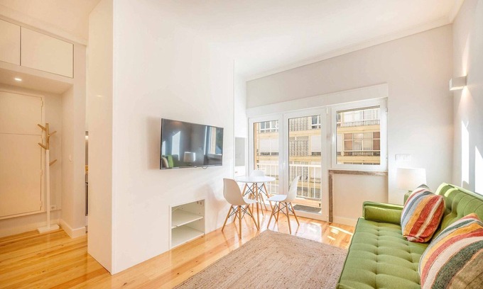 Sao Joao de Deus Apartment | GuestReady - A pinch of heaven in Lisbon