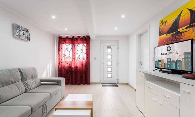 Espinho House | GuestReady - Minimalist chic near the beach
