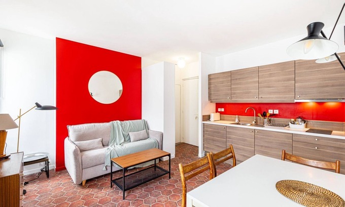 Quartier de la Folie-Mericourt Apartment | GuestReady - Near Belleville Stay