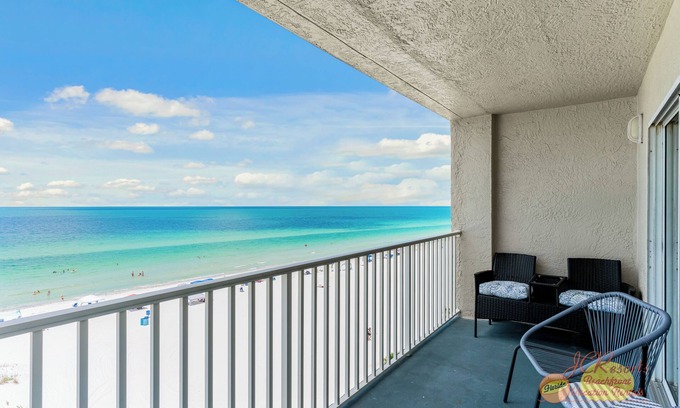 Redington Shores Condo | Gulf Front Corner! Sea Oats 108 is a FIRST FLOOR Two bedroom - two bath