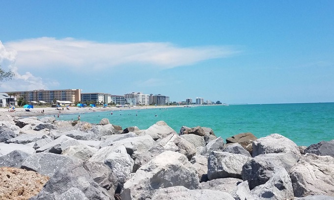 Venice Gardens Cottage | Gulf of Mexico is only 4 miles from our Old-Florida 1-bedroom Humble Home