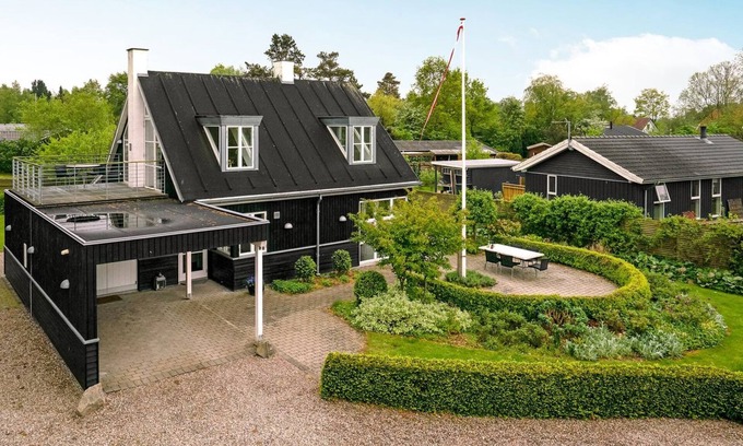 Vejlby Fed House | "Gullan" - 75m from the sea by Interhome