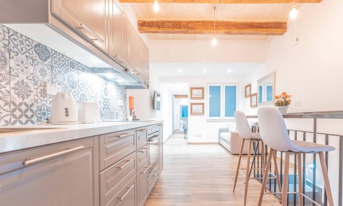 Valletta Apartment | Gunpost Suite - Valletta