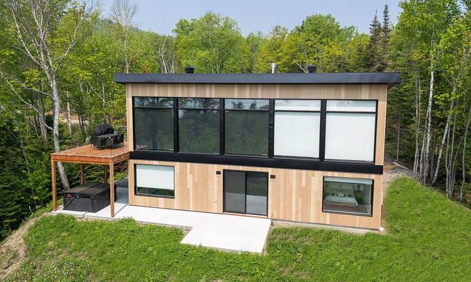 Saint-Joseph-de-la-Rive House | Hôtel à la maison - Chalet Alegria #2