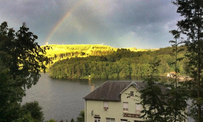 Treignac House | Hôtel du Lac
