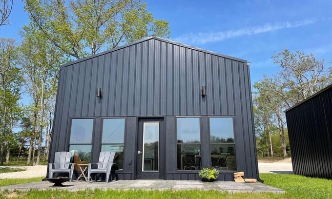 Mount Sterling House | H&M Retreats/Cabin 2/Hermann, MO