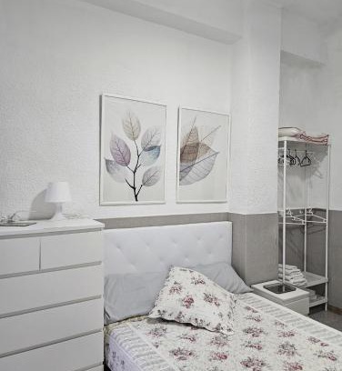 Aiora House | Habitacion en casa de familia "ValenciaBonita"
