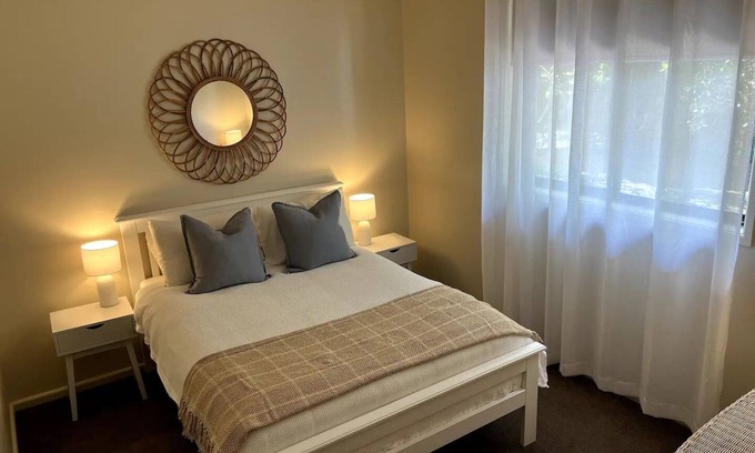 Bowral House | HabitAt Merrigang, Bowral
