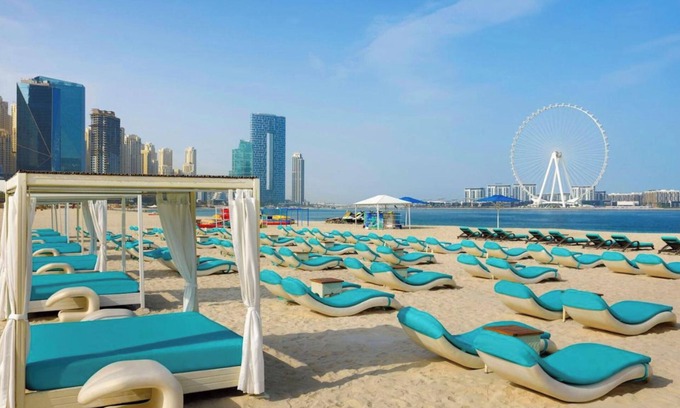 Sheikh Zayed Road Resort | Habtoor Grand Resort Club Oceanfront Junior Suite