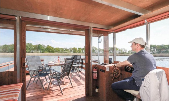 Loitz Boat Rental | Hafen Loitz