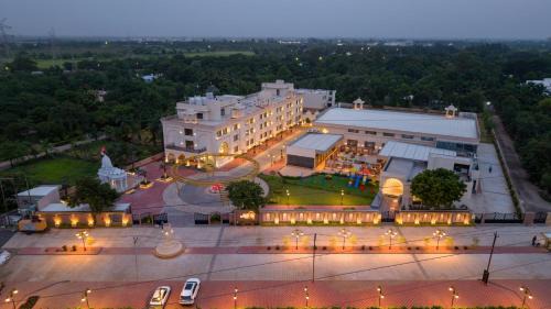 Pardi Hotel | Haldi Kumkum Resort