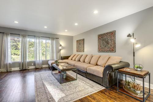 Petersburg House | half Mi to Creation Museum Home with Large Yard!