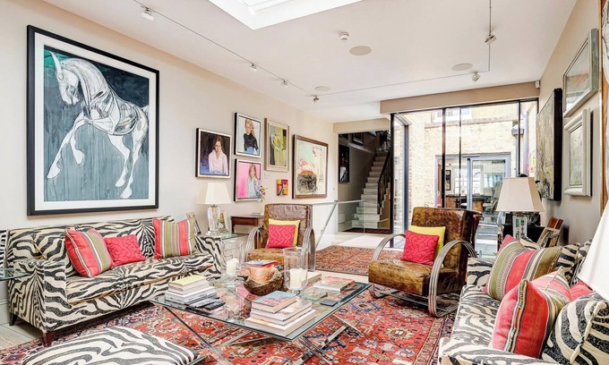 Brompton & Hans Town House | Halsey Street Pro-managed