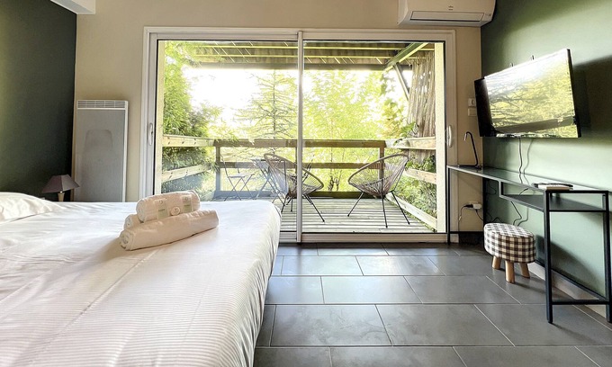 La Demi - Lune Apartment | Hamac Suites - City Suites Jungle 3
