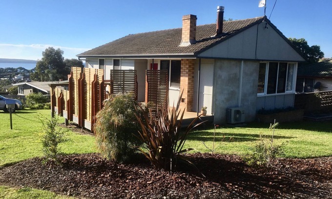 Eden House | Hamlet House