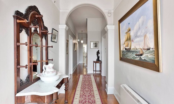 Battery Point House | Hampden Manor A Refined Battery Point Period Home