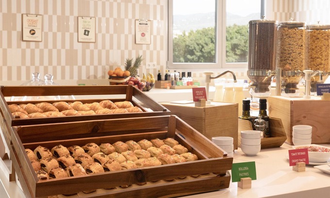 Palma-Palmilla Hotel | Hampton By Hilton Malaga Martiricos