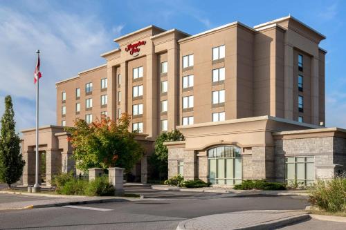 Brampton Hotel | Hampton Inn by Hilton Brampton - Toronto