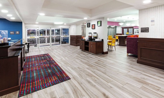 Miami Hotel | Hampton Inn Miami