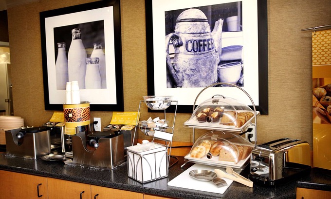 Mitchell Hotel | Hampton Inn Mitchell