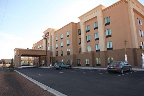 Carlsbad Hotel | Hampton Inn & Suites Carlsbad