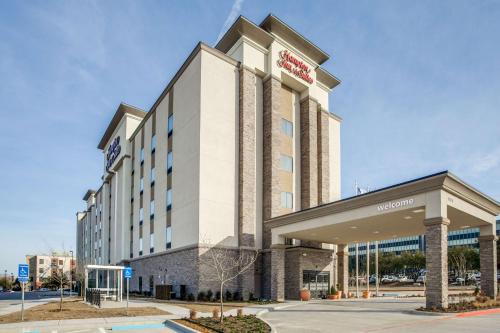 Vickery Meadow Hotel | Hampton Inn & Suites Dallas-Central Expy/North Park Area