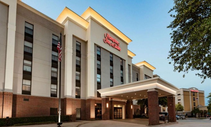 Grapevine Hotel | Hampton Inn & Suites Dallas DFW Airport North Grapevine