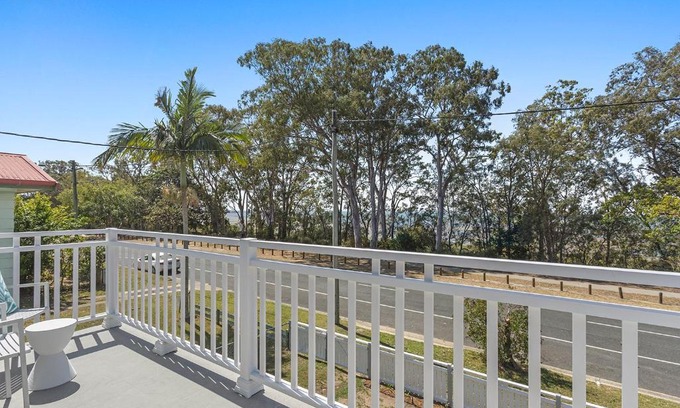 Deception Bay House | Hamptons at The Bay