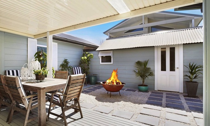 Patonga House | Happy Daze by Coast Holidays