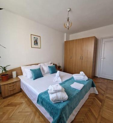 Bucharest City-Centre Apartment | Happy Yonder