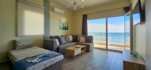 Katerini House | HARA APARTMENT In Front Of The Beach