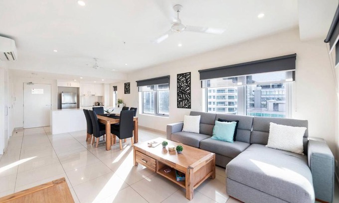 Darwin City Centre Apartment | Harbour Hush - Poolside Central Base near Waterfront