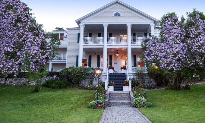 Mackinac Island Bed & Breakfast | Harbour View Inn
