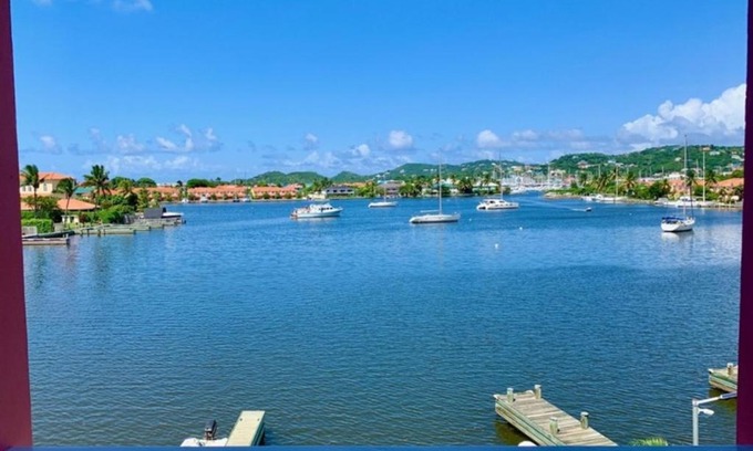 Rodney Bay Apartment | Harbour View Penthouse