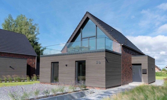 Wittmund House | Harlepadd 3a Modern retreat