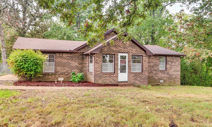 Harrison House | Harrison Getaway w/Yard & Parking: Near Fishing