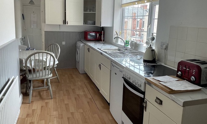 Westoe Apartment | Harthaven. Three bedroomed flat, opposite Rugby Club.