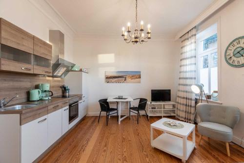 Doese Apartment | Haus Kapitäns Villa, Backkajüte