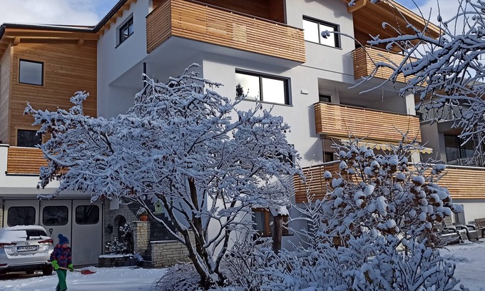 Riscone Apartment | Haus Mader am Kronplatz- FeWo GARDEN