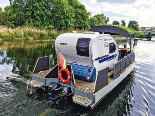 Demmin Boat Rental | Hausboot auf der Peene, Demmin