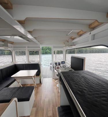 Joachimsthal Boat Rental | Hausboot Rollyboot Evolution