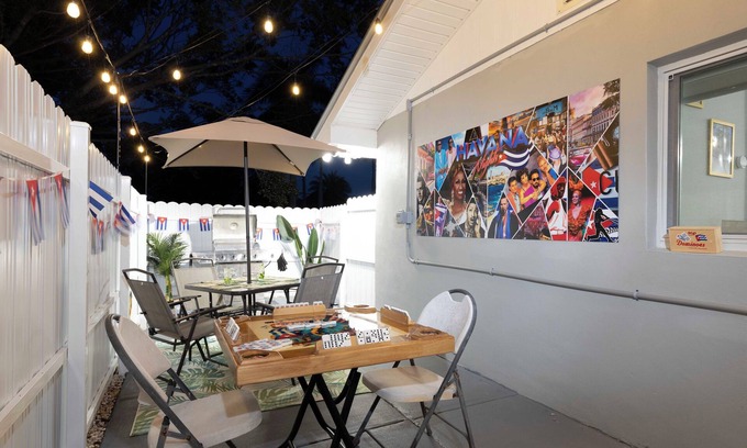 McGregor Apartment | Havana Nights Honeymoon: King Bed, Sofabed, Patio & Wi-Fi – Book Your Escape!