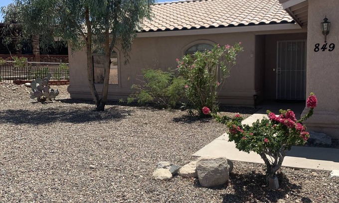 Lake Havasu City House | Havasu Lake View Home - Enjoy the outside